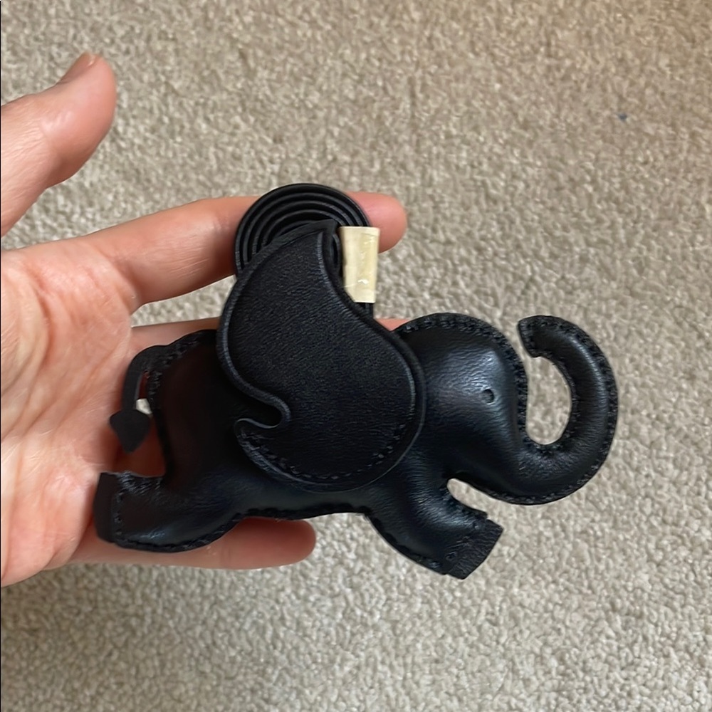 All Black Elephant-Shaped Bag Charm